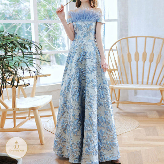 #7616 CLASSICAL STYLE DRESS