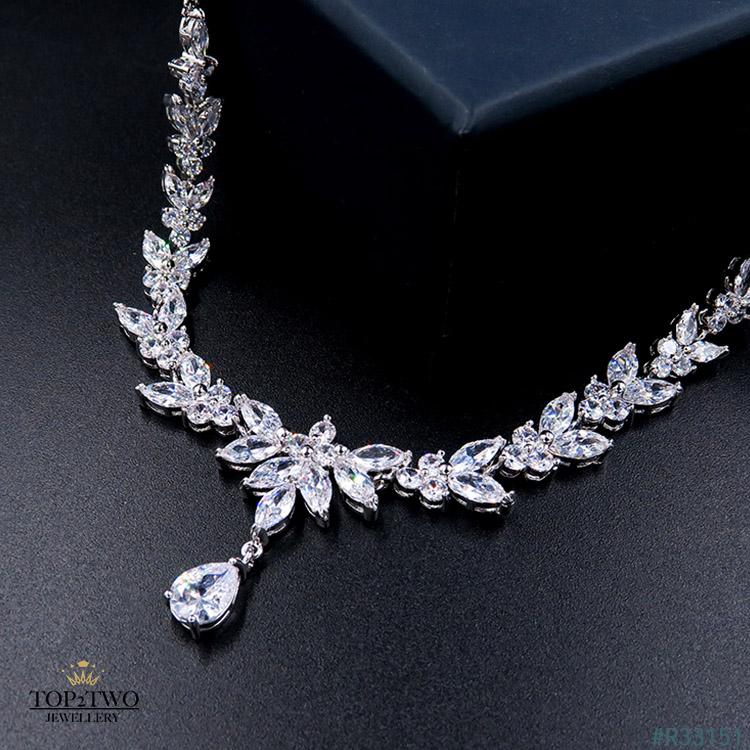 R33151 Earrings + Necklace (Two-piece )