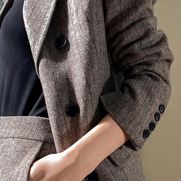 STRIPE SUIT BLAZER AND TROUSERS