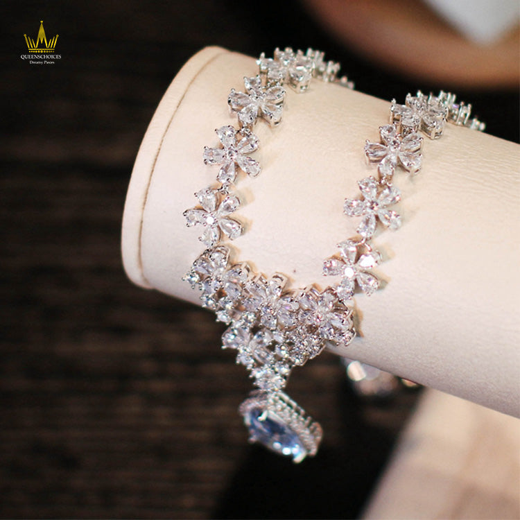 #TQ2032 Earrings + Necklace (Two-piece )