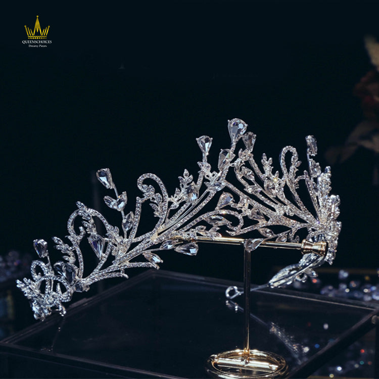 #TQ2037 Crown