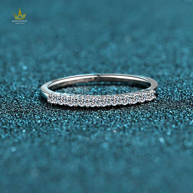 #TQ2058 Moissanite Ring ( D color 22 points )