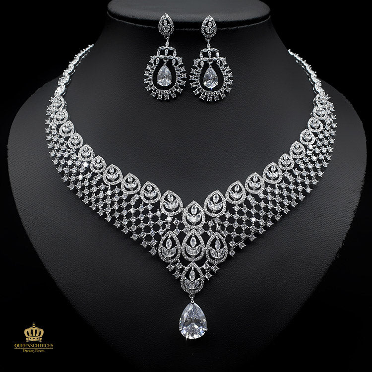 #TQ2106 Earrings + Necklace (Two-piece )