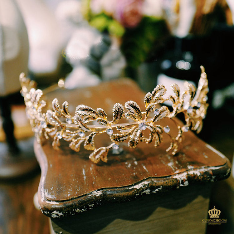 #TQ2117 Crown