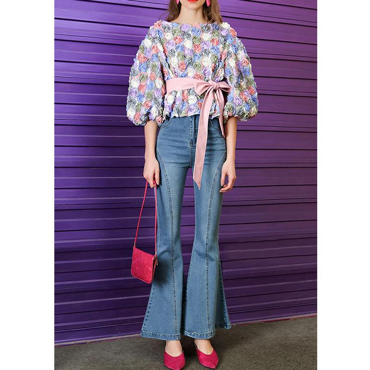 Three-dimensional flower top