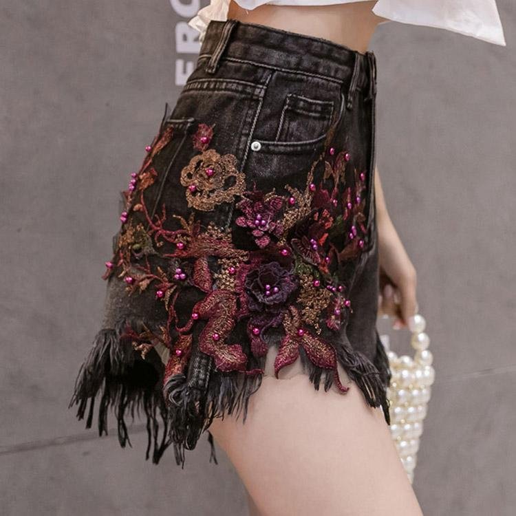 5056 Beaded Tassel Denim Shorts - DresseslovesOOTD