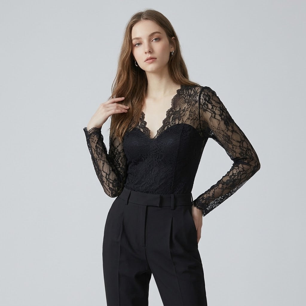 Scalloped Guipure Lace Long-Sleeve Bodice Top