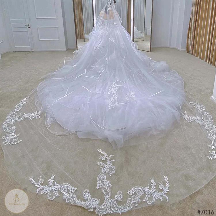 #7016 WEDDING DRESS