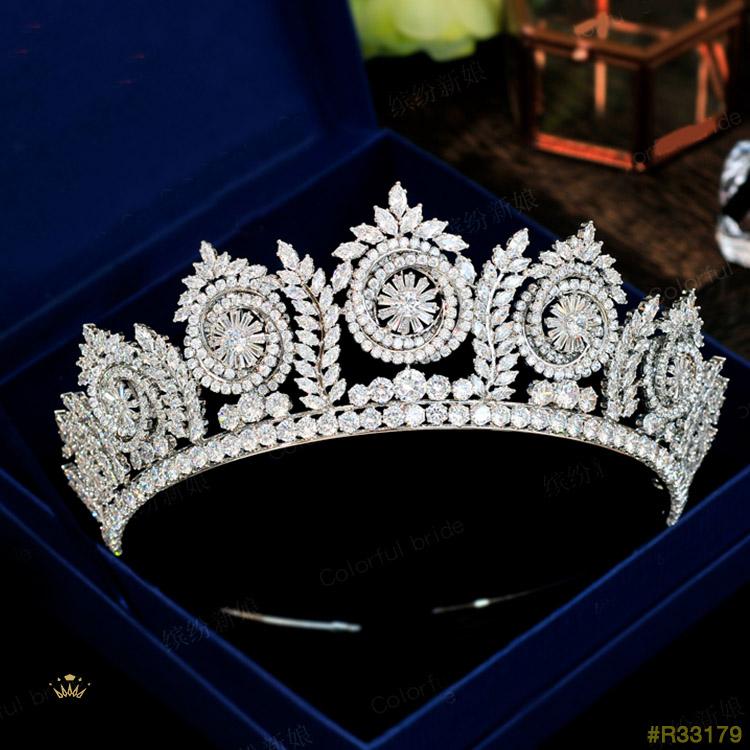 #R33179 Crown
