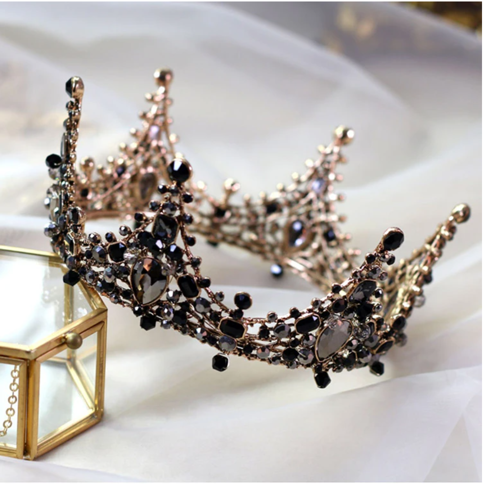 #R33065 Crown + Earrings + Necklace (Three-piece )