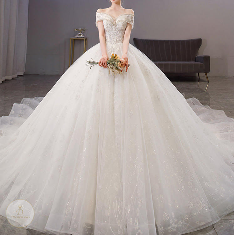 #7464 WEDDING DRESS