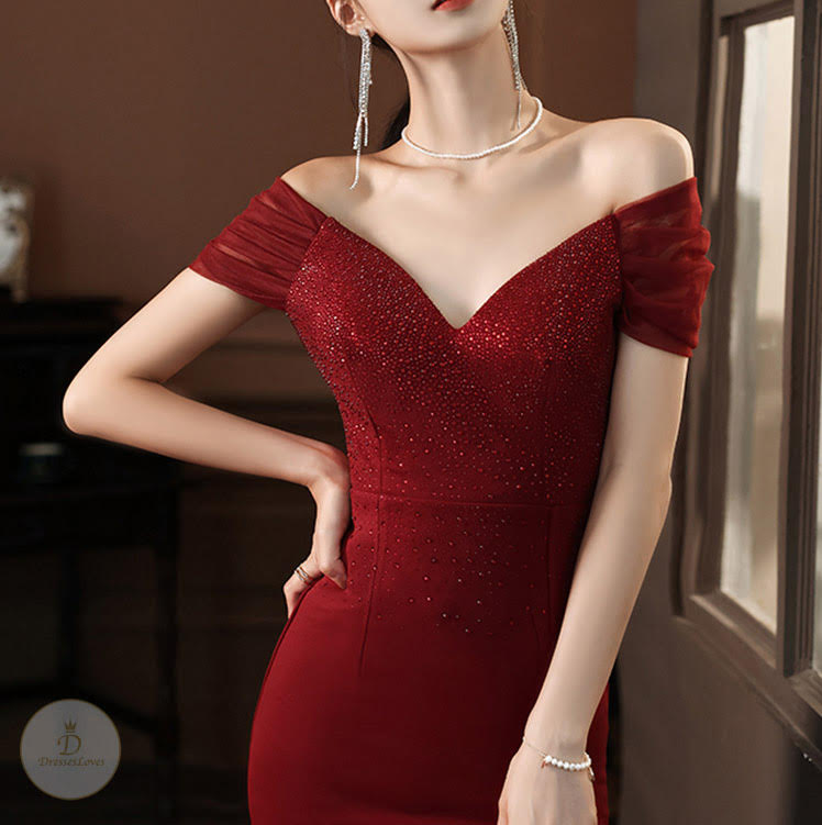 #7460 SLIM SPLIT EVENING DRESS